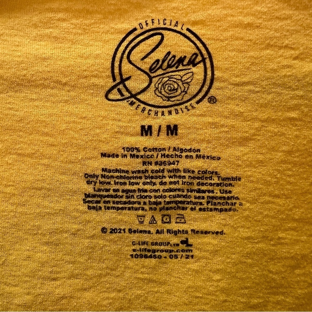 Deep Yellow Official Selena Merchandise TShirt Medium - Picture 5 of 7